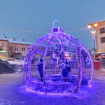 Ostrowiec. Iluminacje świąteczne / Marzena Mąkosa / Radio Kielce