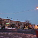 Ostrowiec. Iluminacje świąteczne / Marzena Mąkosa / Radio Kielce