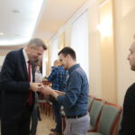 Spotkanie opłatkowe w kieleckim Ratuszu. Po lewej: Bogdan Wenta - prezydent Kielc / Marzena Mąkosa / Radio Kielce