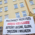 Akcja protestacyjna urzędników prokuratury RP / Marzena Mąkosa / Radio Kielce