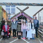 Żywa szopka przy Szkole Podstawowej im. Stefana Żeromskiego w Brynicy / Marzena Mąkosa / Radio Kielce