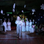 Żywa szopka przy Szkole Podstawowej im. Stefana Żeromskiego w Brynicy / Marzena Mąkosa / Radio Kielce