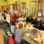 Wigilia Caritas - by nikt nie czuł się samotny / Marzena Mąkosa / Radio Kielce