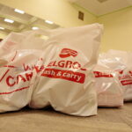 Wigilia Caritas - by nikt nie czuł się samotny / Marzena Mąkosa / Radio Kielce