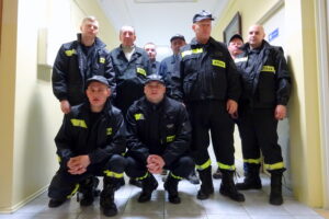 Strażacy ochotnicy oddają krew przed świętami / Emilia Sitarska / Radio Kielce