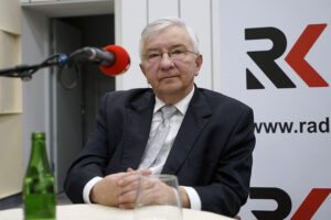 Studio Polityczne Radia Kielce. Na zdjęciu Krzysztof Lipiec, poseł Prawa i Sprawiedliwości / Robert Felczak / Radio Kielce