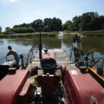 01.08.2017 Opatowiec. Prom na Wiśle. / Włodzimierz Batóg / Radio Kielce