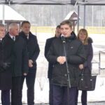 Otwarcie drogi Chęciny - Małogoszcz. Przemawia Andrzej Pruś - przewodniczący Sejmiku Województwa Świętokrzyskiego  / Wiktor Dziarmaga / Radio Kielce