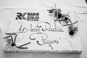 Radio Pigwa. Tort z okazji 10-lecia Radia Pigwa / Radio Kielce / Radio Kielce