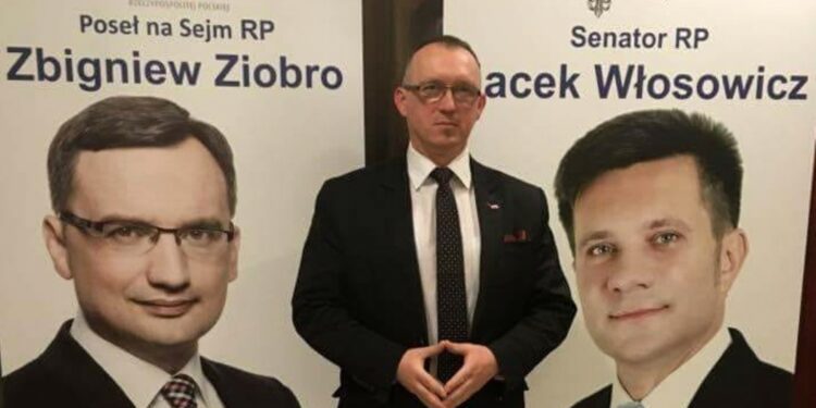 Dariusz Banasik - dyrektor biura poselsko-senatorskiego Zbigniewa Ziobry i Jacka Włosowicza / archiwum prywatne