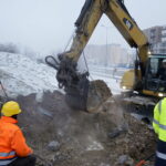 Ulica bpa Jaworskiego. Awaria sieci ciepłowniczej / Kamil Król / Radio Kielce