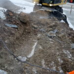 Ulica bpa Jaworskiego. Awaria sieci ciepłowniczej / Kamil Król / Radio Kielce