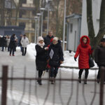 Alarm bombowy w ŚUW. Ewakuacja urzędu / Aneta Cielibała-Gil / Radio Kielce