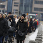 Alarm bombowy w ŚUW. Ewakuacja urzędu / Aneta Cielibała-Gil / Radio Kielce