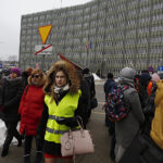 Alarm bombowy w ŚUW. Ewakuacja urzędu / Aneta Cielibała-Gil / Radio Kielce