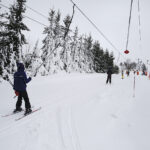 Krajno. "Aktywna Sobota" na stoku / Jarosław Kubalski / Radio Kielce