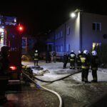 Pożar wielorodzinnego domu w Skarżysku-Kamiennej / Jarosław Kubalski / Radio Kielce