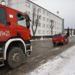 Alarmy bombowe. Ewakuacja Pierwszego Urzędu Skarbowego przy ulicy Wróbla / Jarosław Kubalski / Radio Kielce