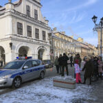 Sandomierz. Nagrania kolejnych odcinków serialu „Ojciec Mateusz” / Grażyna Szlęzak-Wójcik / Radio Kielce