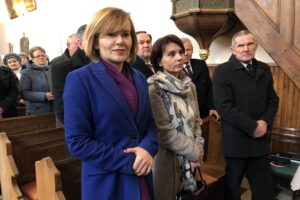 Uroczystości ku czci powstańców styczniowych. Wiceminister sportu i turystyki Anna Krupka / Grażyna Szlęzak-Wójcik / Radio Kielce