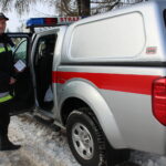 Akcja rozdawania czujników czadu przez strażaków z Pińczowa / Marta Gajda / Radio Kielce