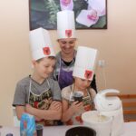 Konkurs pn. „Ciastko dla babci i dziadka z okazji ich święta” w Plechowie w gminie Kazimierza Wielka / Marta Gajda / Radio Kielce