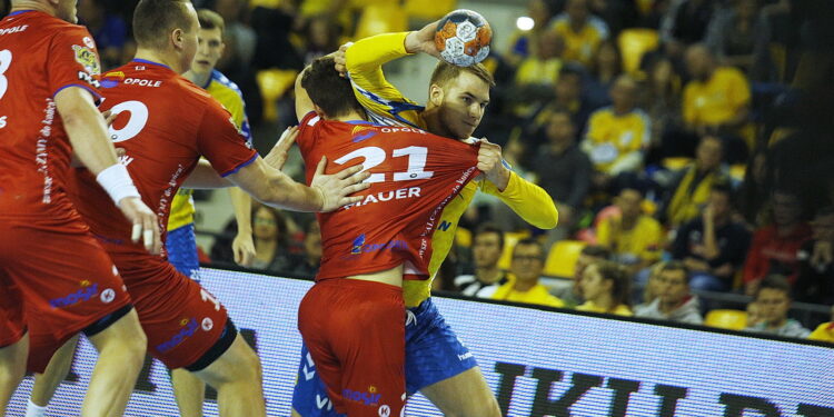 07.12.2018 Kielce. Mecz PGE Vive Kielce - Gwardia Opole / Jarosław Kubalski / Radio Kielce