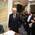 07.01.2019 Kielce. Wiesław Myśliwski spotkał się z czytelnikami w Wojewódzkiej Bibliotece Publicznej w ramach promocji swojej nowej książki "Ucho Igielne" / Jarosław Kubalski / Radio Kielce