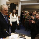 07.01.2019 Kielce. Wiesław Myśliwski spotkał się z czytelnikami w Wojewódzkiej Bibliotece Publicznej w ramach promocji swojej nowej książki "Ucho Igielne" / Jarosław Kubalski / Radio Kielce