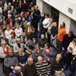 07.01.2019 Kielce. Wiesław Myśliwski spotkał się z czytelnikami w Wojewódzkiej Bibliotece Publicznej w ramach promocji swojej nowej książki "Ucho Igielne" / Jarosław Kubalski / Radio Kielce