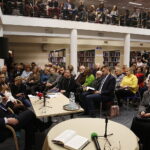 07.01.2019 Kielce. Wiesław Myśliwski spotkał się z czytelnikami w Wojewódzkiej Bibliotece Publicznej w ramach promocji swojej nowej książki "Ucho Igielne" / Jarosław Kubalski / Radio Kielce