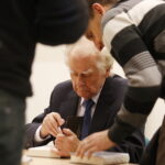 07.01.2019 Kielce. Wiesław Myśliwski spotkał się z czytelnikami w Wojewódzkiej Bibliotece Publicznej w ramach promocji swojej nowej książki "Ucho Igielne" / Jarosław Kubalski / Radio Kielce