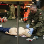 10.01.2019 Kielce. Ćwiczenia policji i wojska w udzielaniu pierwszej pomocy w warunkach bojowych / Jarosław Kubalski / Radio Kielce