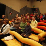 12.01.2019 Kielce. Teatr Lalki i Aktora "Kubuś". Licytacja pacynki Doktora ze spektaklu "Mały Tygrys Pietrek" na rzecz WOŚP / Jarosław Kubalski / Radio Kielce