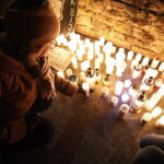 14.01.2019 Kielce. Rynek. Światełko dla zamordowanego prezydenta Gdańska Pawła Adamowicza / Jarosław Kubalski / Radio Kielce