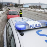 23.,01.2019 Kielce. Ulica Radomska. Policja przeprowadza akcję "Bezpieczny pasażer" / Jarosław Kubalski / Radio Kielce