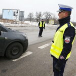 23.,01.2019 Kielce. Ulica Radomska. Policja przeprowadza akcję "Bezpieczny pasażer" / Jarosław Kubalski / Radio Kielce