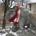 25.01.2019 Kielce. Szalik dla "Dzika Kiełka" / Jarosław Kubalski / Radio Kielce