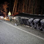 27.01.2019 Wypadek na skrzyżowaniu dróg krajowej nr 73 Kielce - Piotrków Trybunalski i 728 / Jarosław Kubalski / Radio Kielce