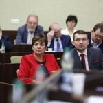 31.01.2019 Kielce. Sesja rady miasta, Pełnomocnik prezydenta Danuta Papaj i zastępca prezydenta Marcin Różycki / Jarosław Kubalski / Radio Kielce