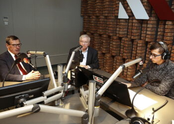 14.01.2019 Radio Kielce. Punkty Widzenia. Wiceprzewodniczący Sejmiku Województwa Świętokrzyskiego Henryk Milcarz, poseł PiS Krzysztof Lipiec oraz prowadzący audycje Michał Kita / Jarosław Kubalski / Radio Kielce