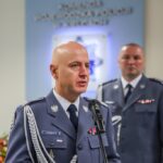 Kielce. Powołanie insp. Pawła Dzierżaka na stanowisko Komendanta Wojewódzkiego Policji w Kielcach. Na zdjęciu: Komendant Główny Policji gen. insp. Jarosław Szymczyk / KWP w Kielcach