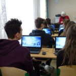 Lekcja matematyki w Publicznej Szkole Podstawowej nr 1 / Emilia Sitarska / Radio Kielce