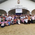 Kielczanie z biskupem Janem Piotrowskim w stolicy Panamy / Ksiądz Łukasz Zygmunt, ksiądz Michał Haśnik, Aleksandra Kujszczyk