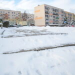 Zima. Zaśnieżony chodnik / Marzena Mąkosa / Radio Kielce