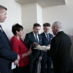 Regionalne spotkanie opłatkowe Zarządu Regionu Świętokrzyskiego NSZZ "Solidarność". Na zdjęciu (od lewej): Bogdan Wenta - prezydent Kielc, Danuta Papaj - pełnomocnik prezydenta Kielc, Piotr Duda - przewodniczący centrali związku "Solidarność" i Krzysztof Słoń - senator RP / Marzena Mąkosa / Radio Kielce