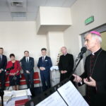 Regionalne spotkanie opłatkowe Zarządu Regionu Świętokrzyskiego NSZZ "Solidarność". Po prawej biskup Marian Florczyk  / Marzena Mąkosa / Radio Kielce