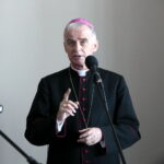 Regionalne spotkanie opłatkowe Zarządu Regionu Świętokrzyskiego NSZZ "Solidarność". Biskup Marian Florczyk  / Marzena Mąkosa / Radio Kielce