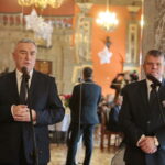 Spotkanie noworoczne dziennikarzy z Zarządem Województwa Świętokrzyskiego. Andrzej Bętkowski - marszałek województwa świętokrzyskiego i Mieczysław Gębski - wiceprzewodniczący sejmiku  / Marzena Mąkosa / Radio Kielce