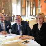 Spotkanie noworoczne dziennikarzy z Zarządem Województwa Świętokrzyskiego. Na zdjęciu (od lewej): Mariusz Gosek - członek zarządu województwa, Marek Bogusławski - członek zarządu województwa i Renata Janik - wicemarszałek województwa świętokrzyskiego  / Marzena Mąkosa / Radio Kielce